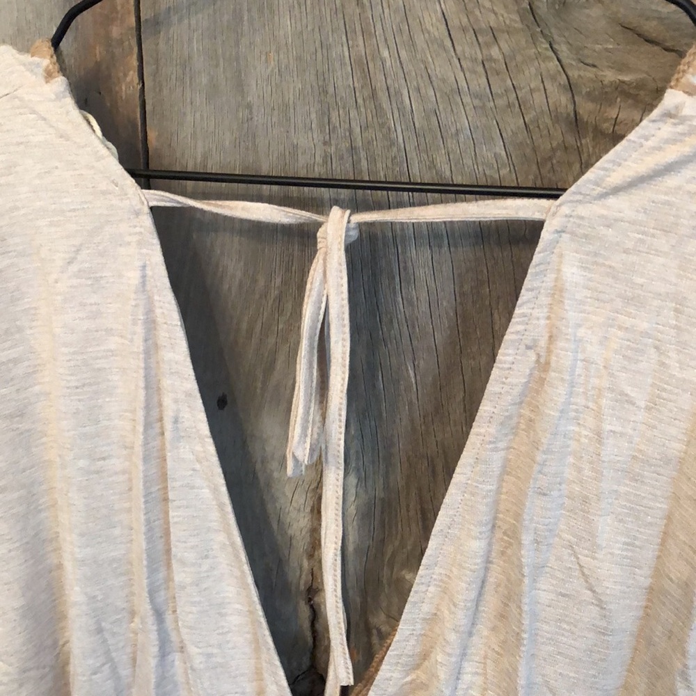 Hem & Thread Kimono Thread Detail Knit Top in Taupe Size Large - Picture 8 of 14